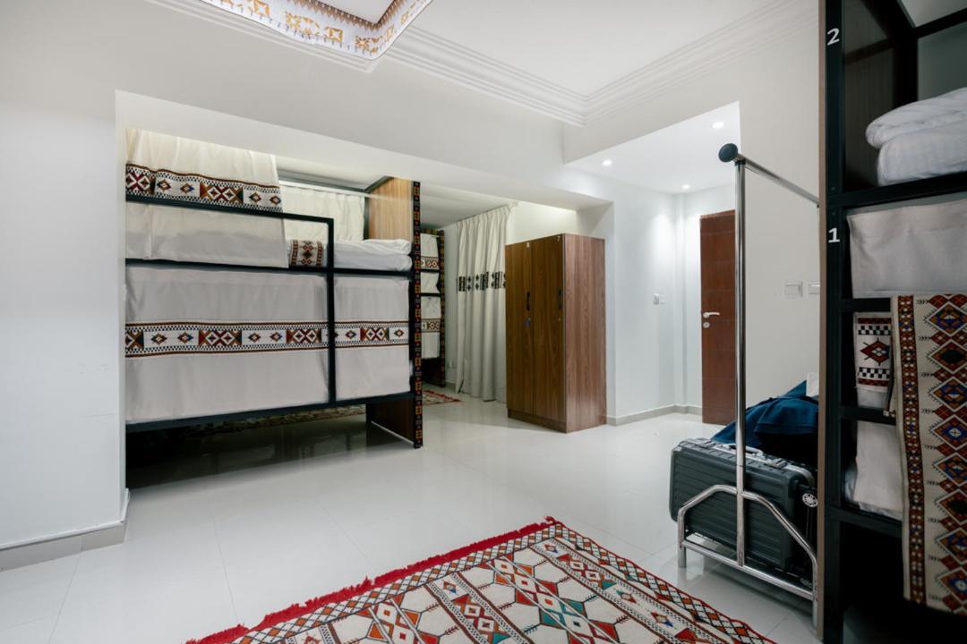 Sands Inn Hostel Эр-Рияд Экстерьер фото