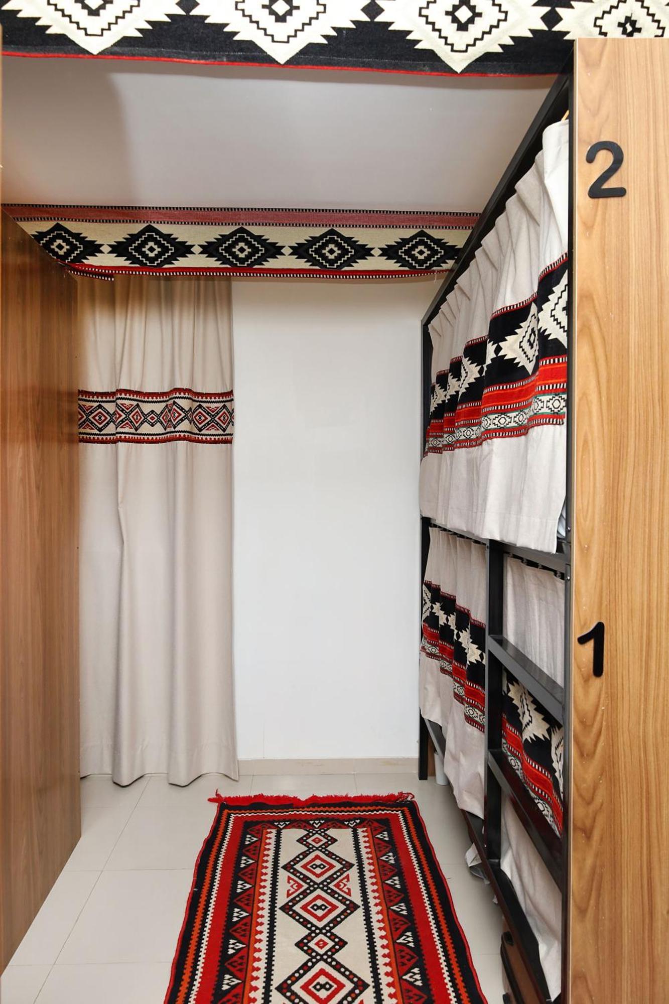 Sands Inn Hostel Эр-Рияд Экстерьер фото