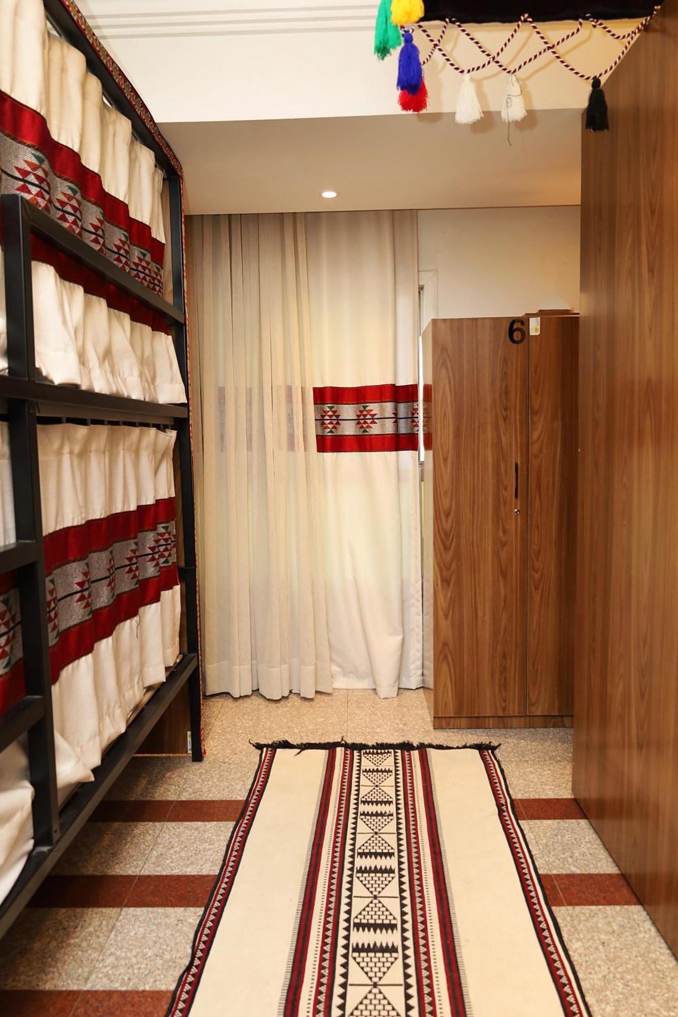 Sands Inn Hostel Эр-Рияд Экстерьер фото